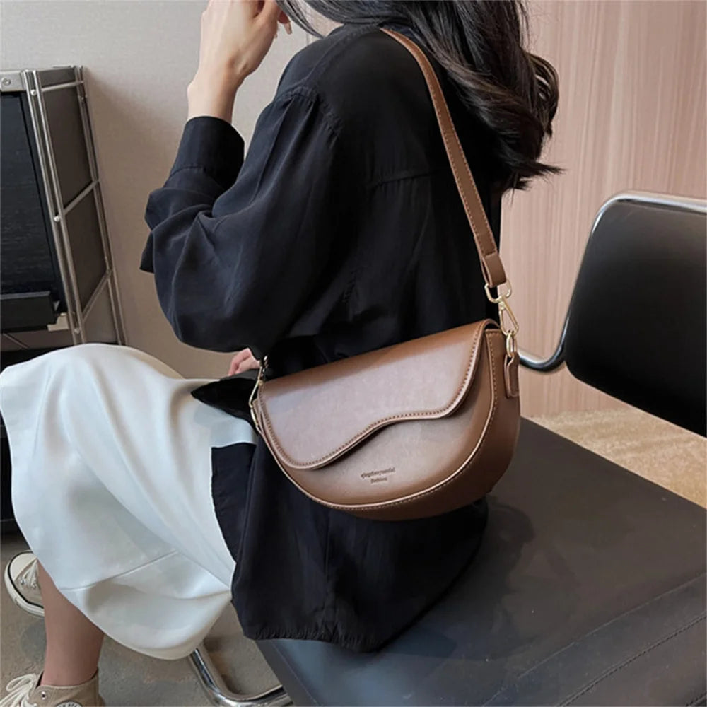 2025 New Pu Leather Women'S Crossbody Bags with Stylish Red Wide Shoulder Strap Fashionable Shoulder Solid Color Underarm Bags