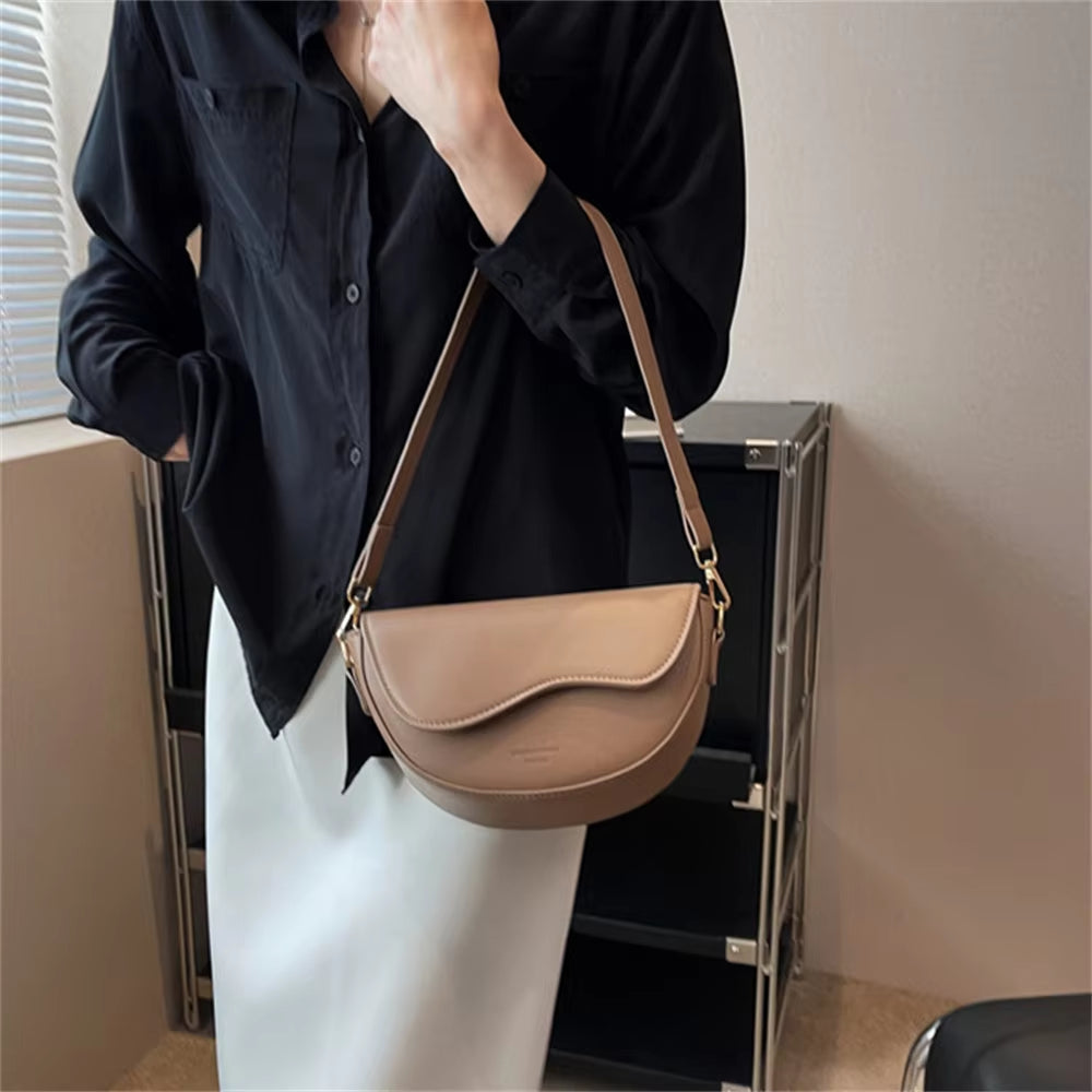 2025 New Pu Leather Women'S Crossbody Bags with Stylish Red Wide Shoulder Strap Fashionable Shoulder Solid Color Underarm Bags