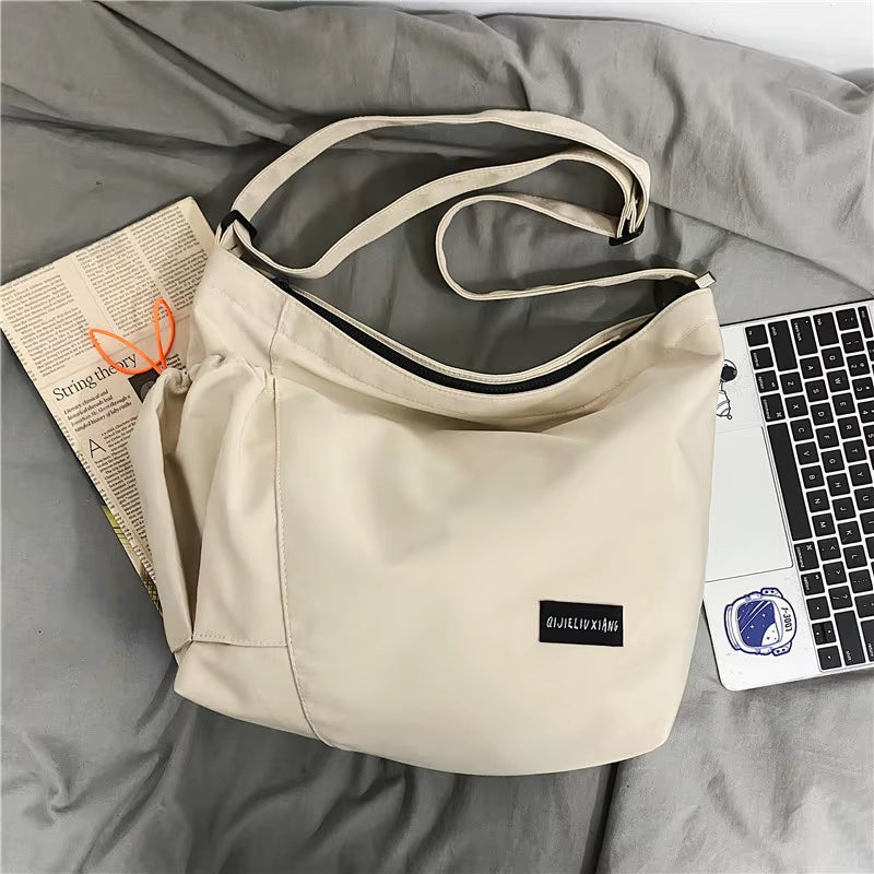 Shoulder Bags, Women'S Fashion Lazy Trend Bags, Large-Capacity Bags, Student Bags, New Korean Version of Simple Messenger Bags