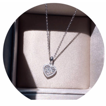 Light Luxury Minority Metal Heart-Shaped Zircon Necklace